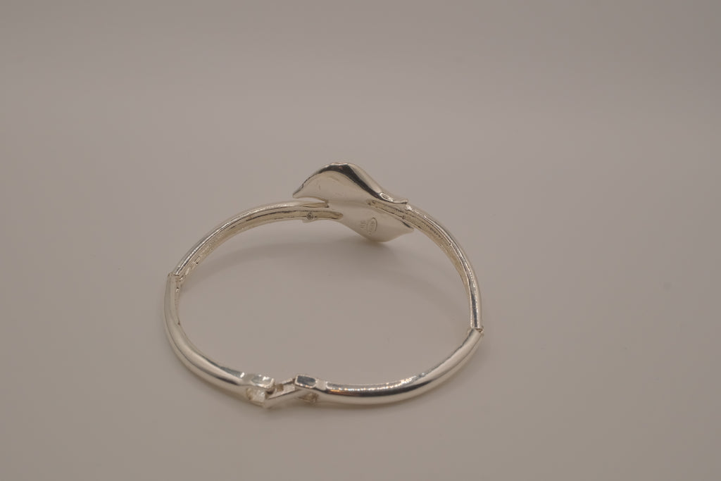 Avon Twin overlapping Calla Lily bangle bracelet