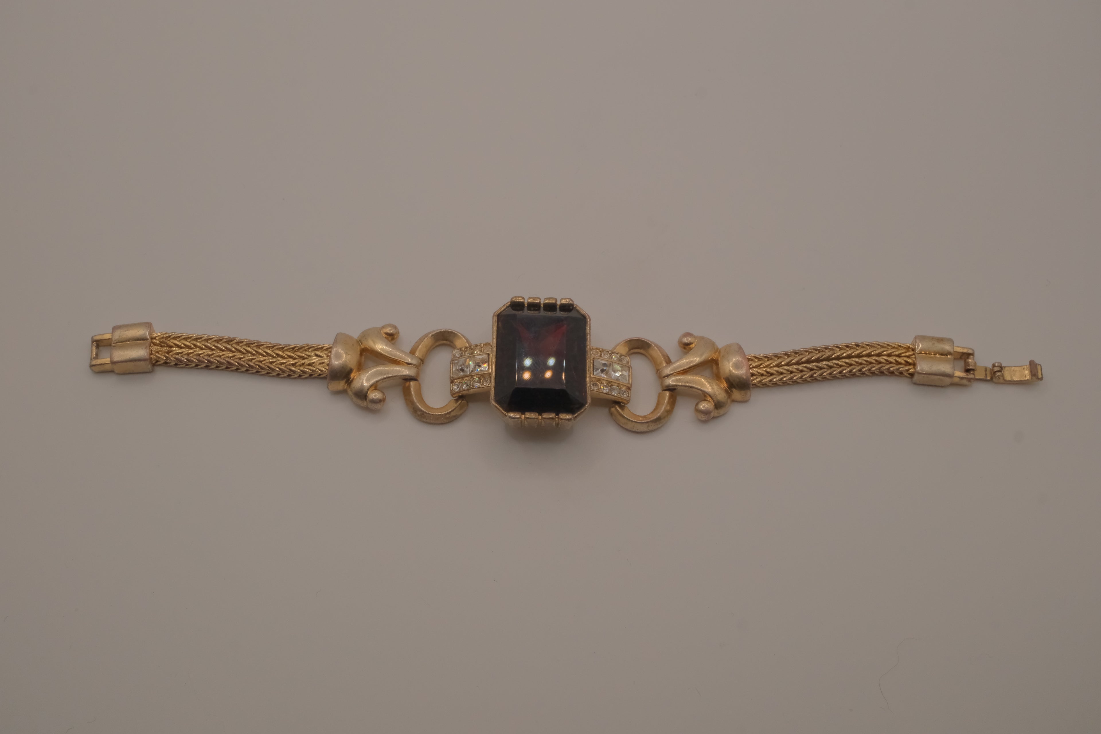 Vintage Victorian-style gold-tone link bracelet
