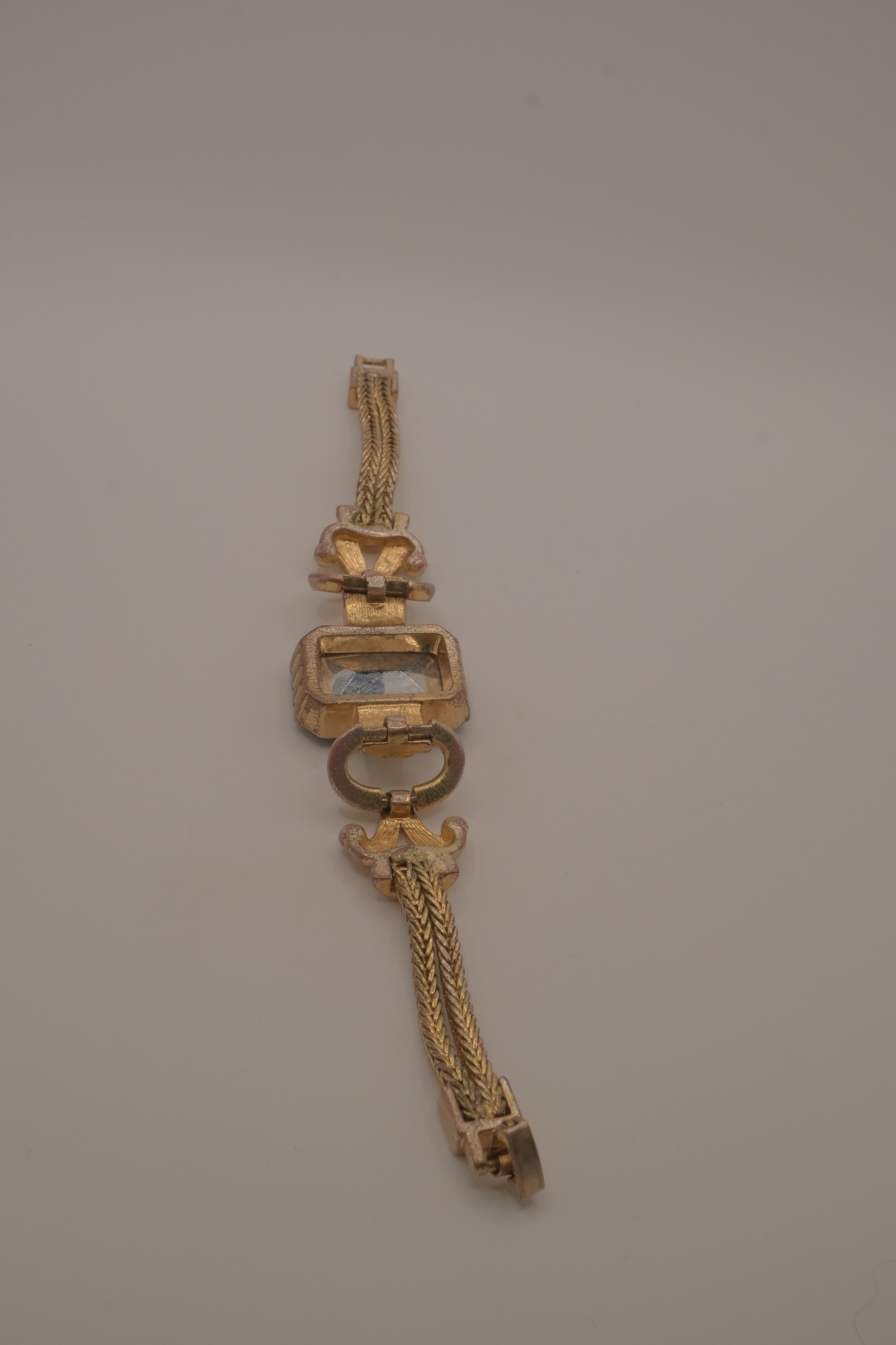 Vintage Victorian-style gold-tone link bracelet