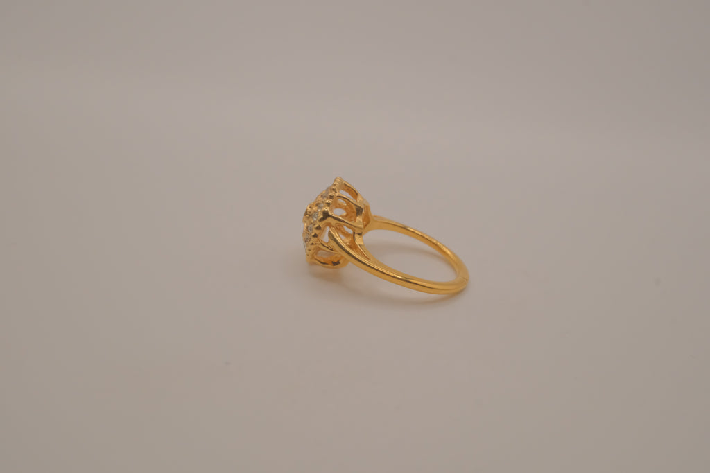 Vintage gold statement ring