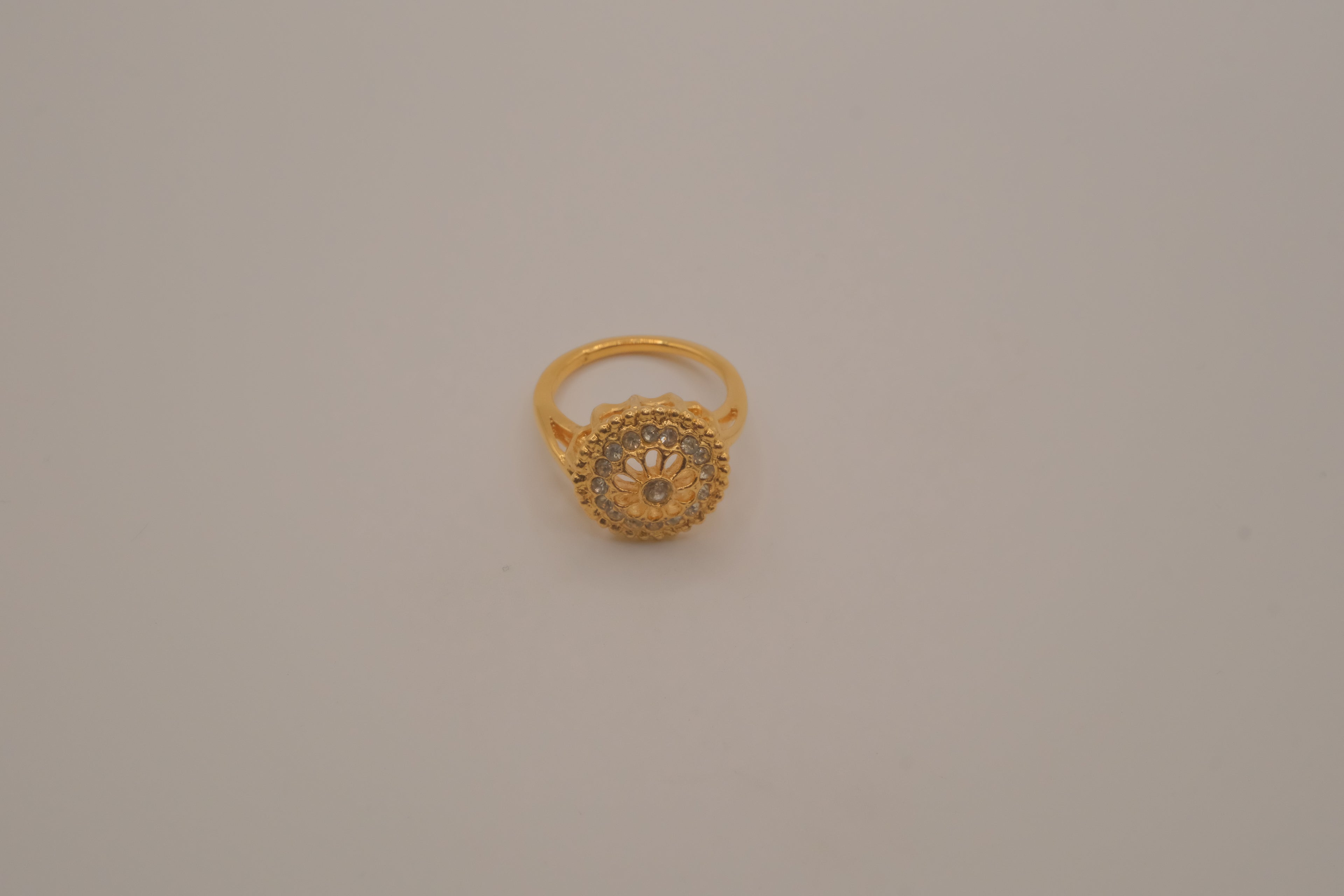 Vintage gold statement ring