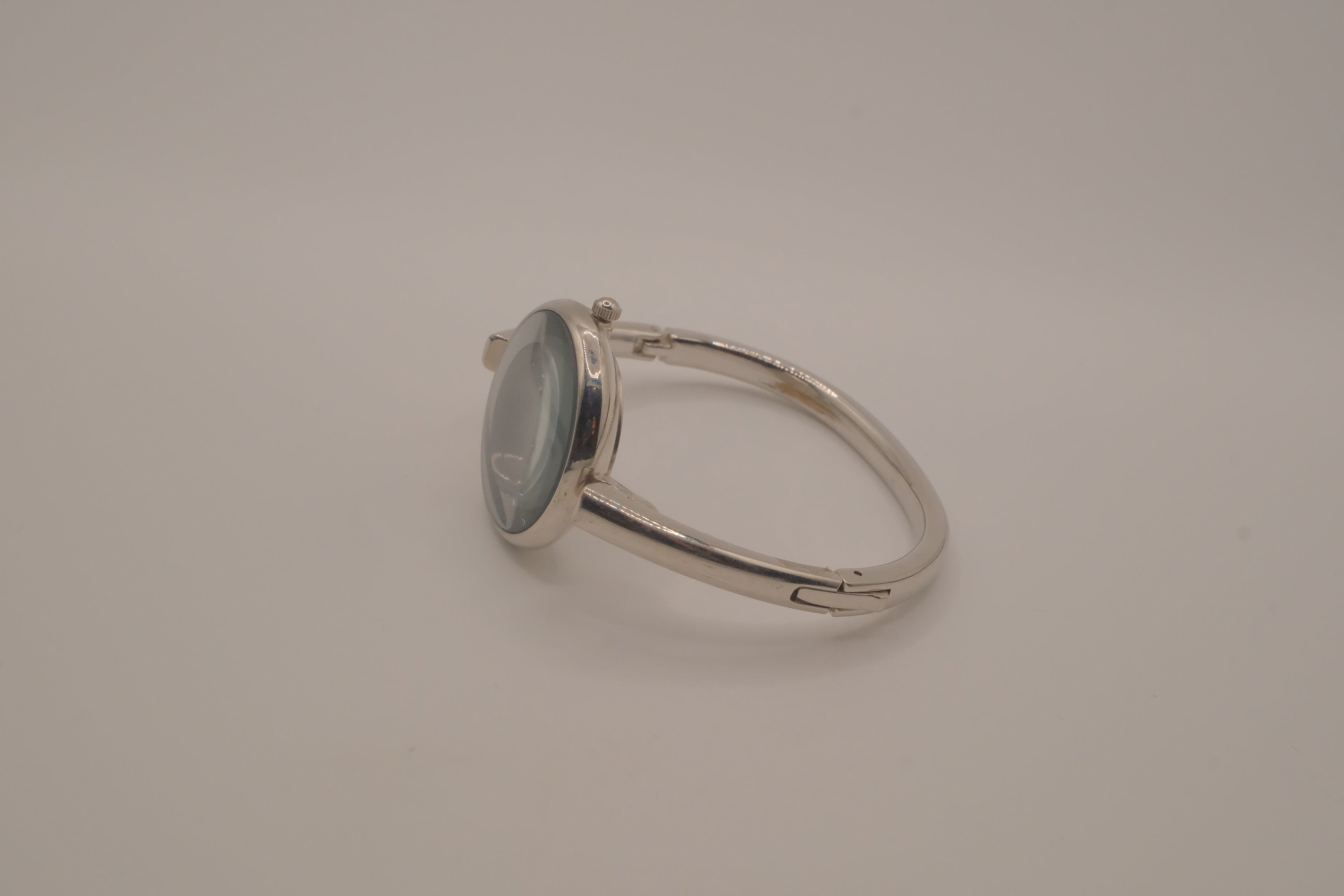 Sleek bezel frame bangle bracelet watch