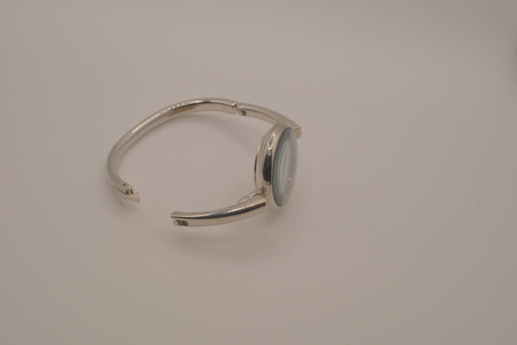 Sleek bezel frame bangle bracelet watch