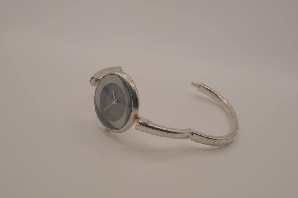 Sleek bezel frame bangle bracelet watch