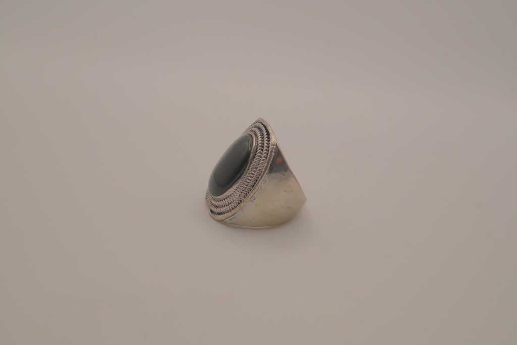Vintage oval hematite statement ring